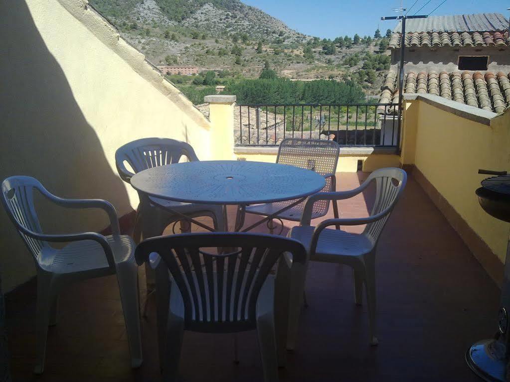 Apartamentos Casa Lola Rodeados De Montanas Y Rios Beceite Exterior foto